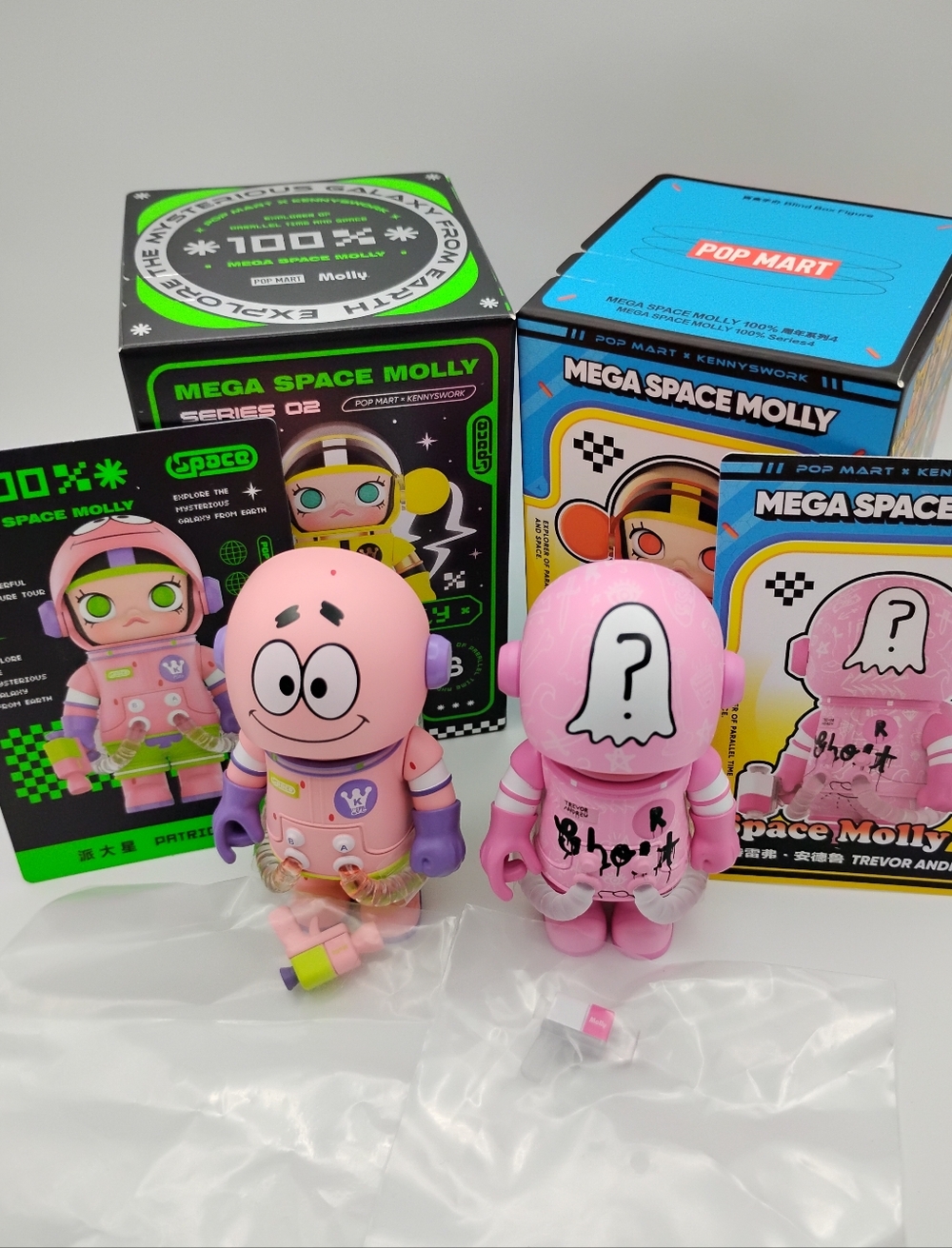 Mega Space Molly 100%Series 2A&4 (PATRICK STAR& TREVOR ANDREW